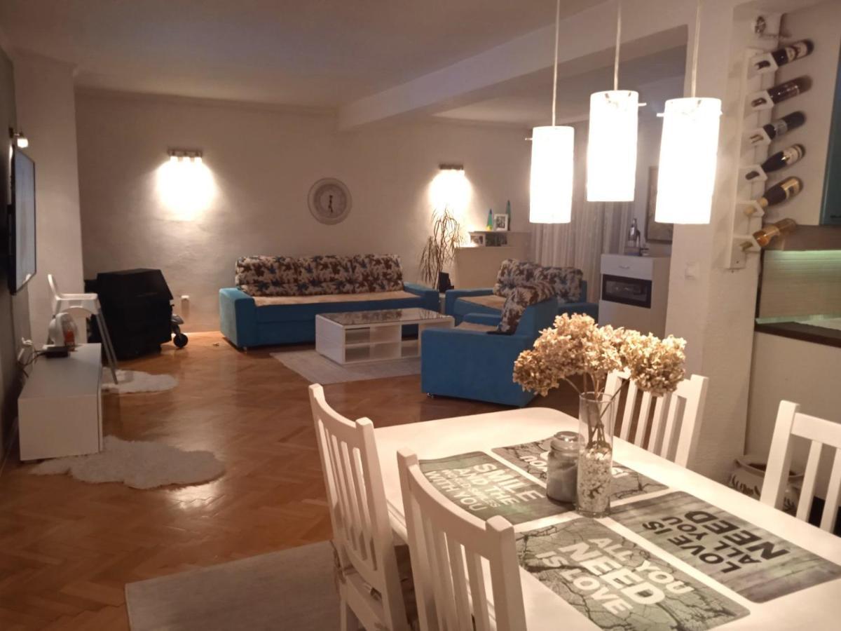 Villa Monera Apartments & Rooms & Free Garage Mostar Bagian luar foto